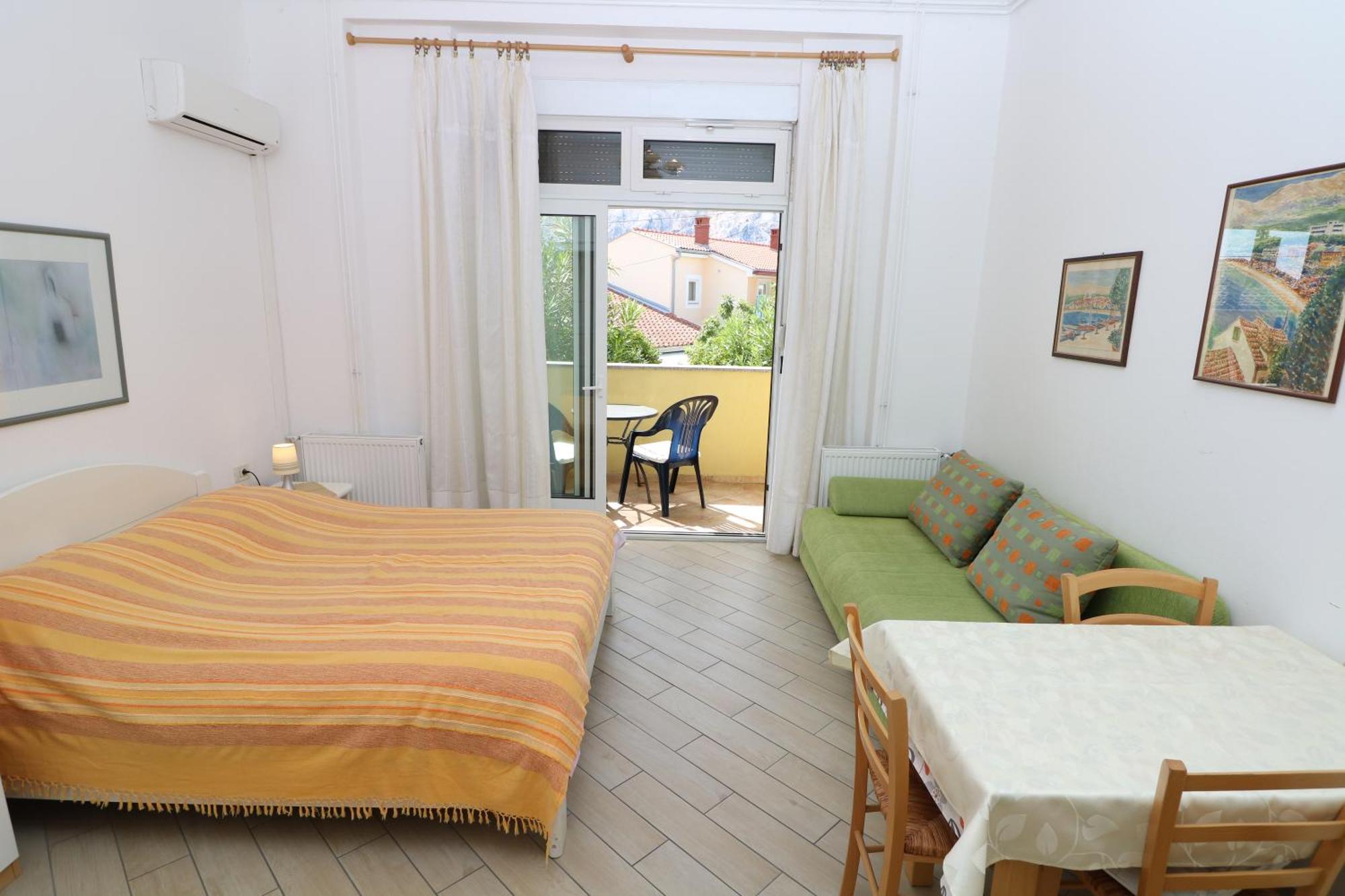 Studio Apartments Cavrak With Terrace Baška Quarto foto